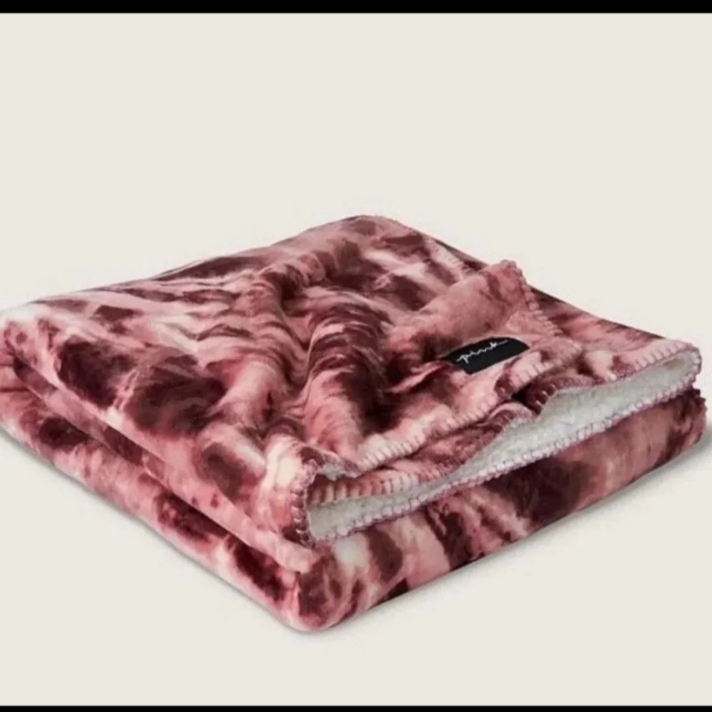 Vs Pink Sherpa Blanket